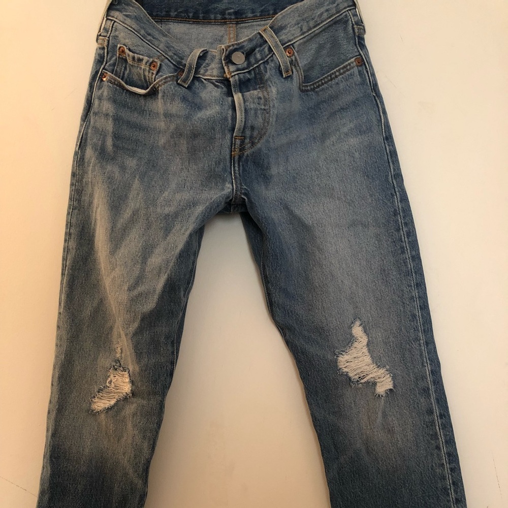 Levi 501 CT Jeans. Size W24 L32.